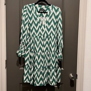 Pomander Place Green Ikat Kenzo Dress Size XL